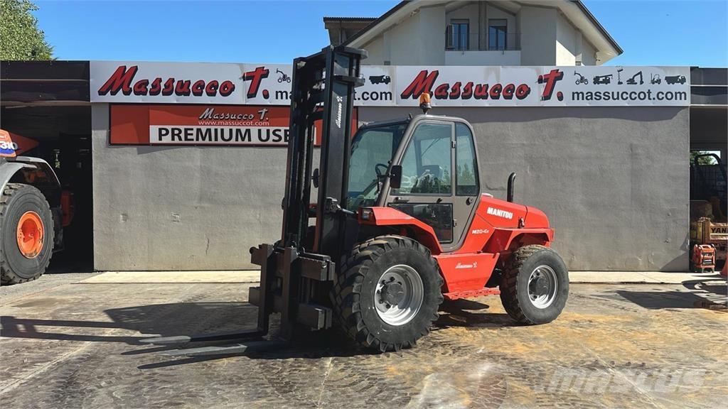 Manitou M50-4 4x4 Apvidus autokrāvējs
