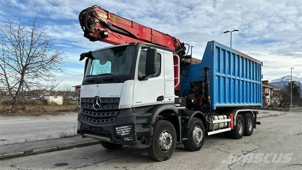 Mercedes-Benz 4145 8x4 Citi