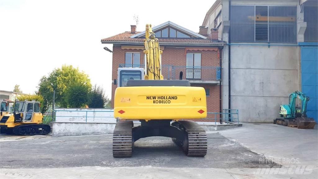 New Holland E305 Kāpurķēžu ekskavatori