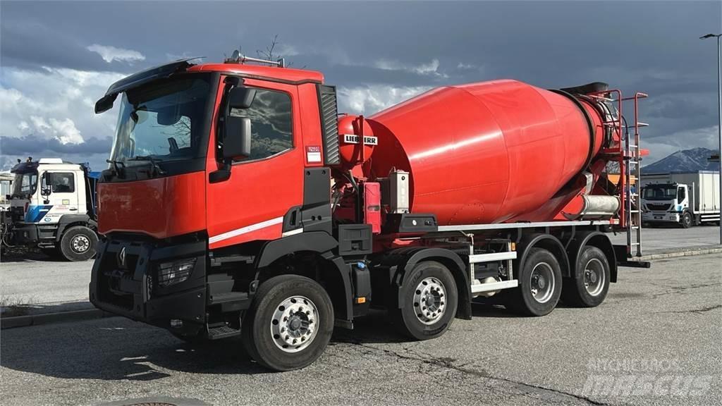 Renault C430 8x4 Betonvedēji