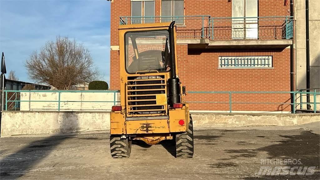  RT - Thor 55 Iekrāvēji uz riteņiem