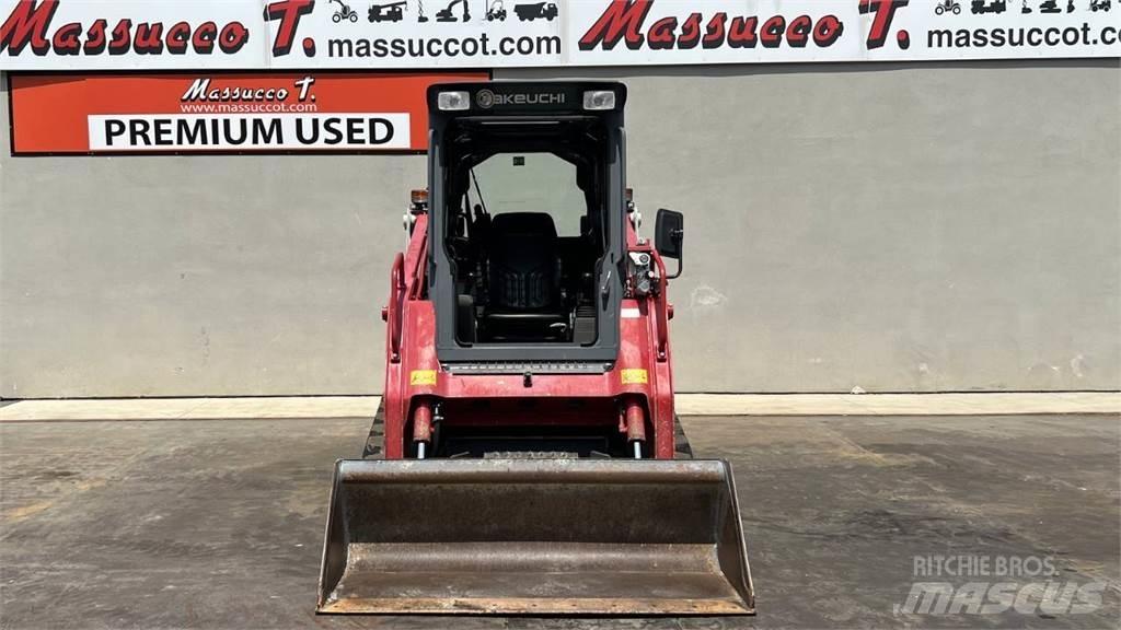 Takeuchi TL8 HF Lietoti riteņu kompaktiekrāvēji