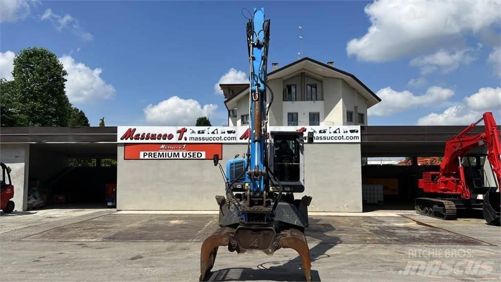 Terex MHL 250 Ekskavatori uz riteņiem