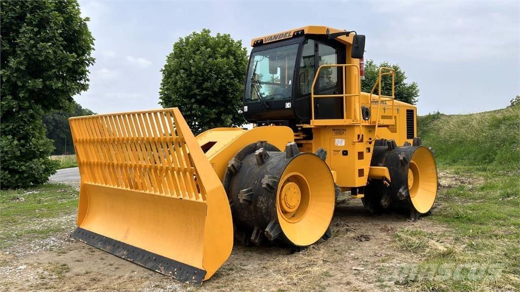 Vandel Quantum QS260 Kāpurķēžu buldozeri