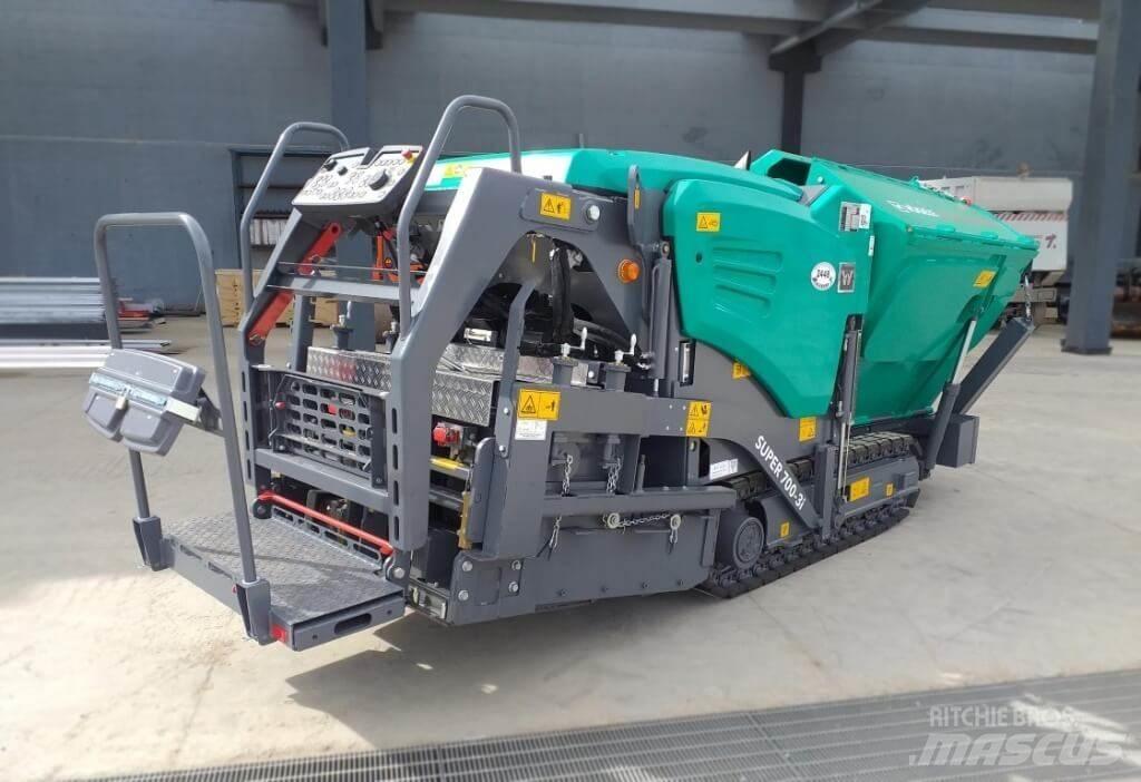 Vögele Super 700-3i Asfalta klājēji