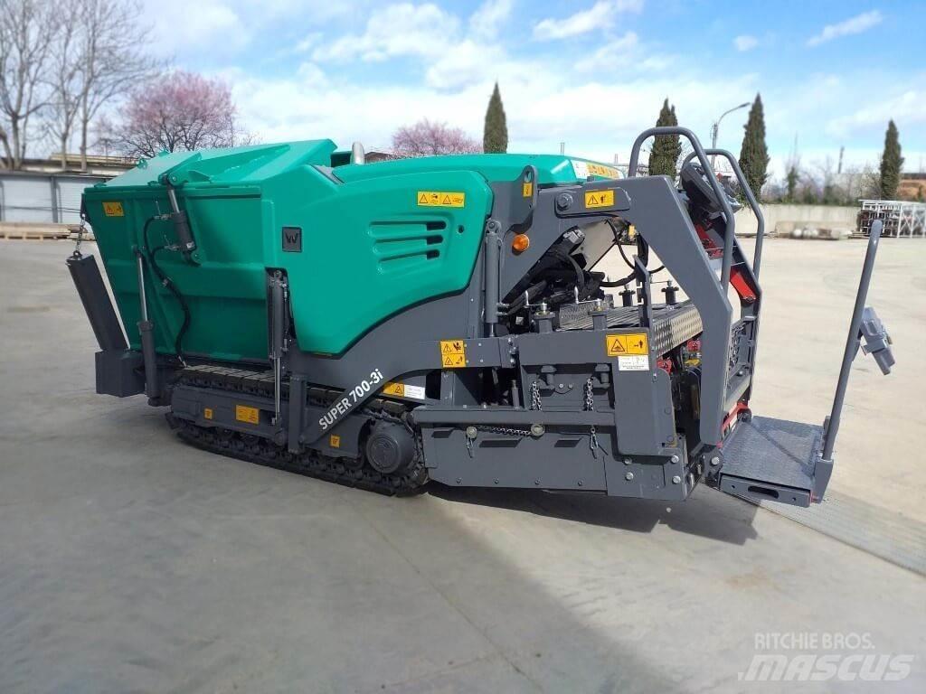 Vögele Super 700-3i Asfalta klājēji