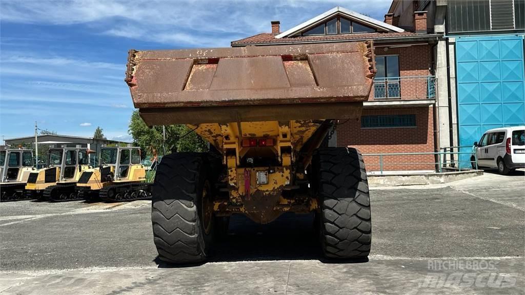Volvo A25C 6X6 Mini pašizgāzēji