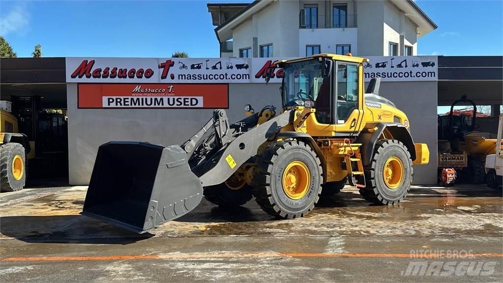Volvo L60H Iekrāvēji uz riteņiem