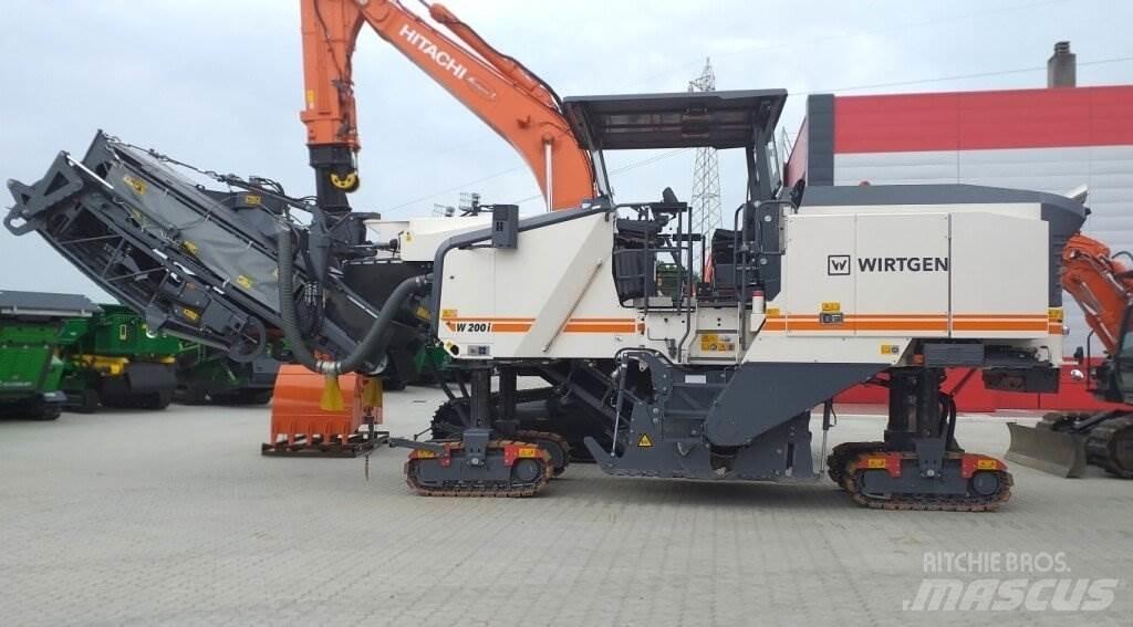 Wirtgen W200i Asfalta dzesēšanas iekārtas