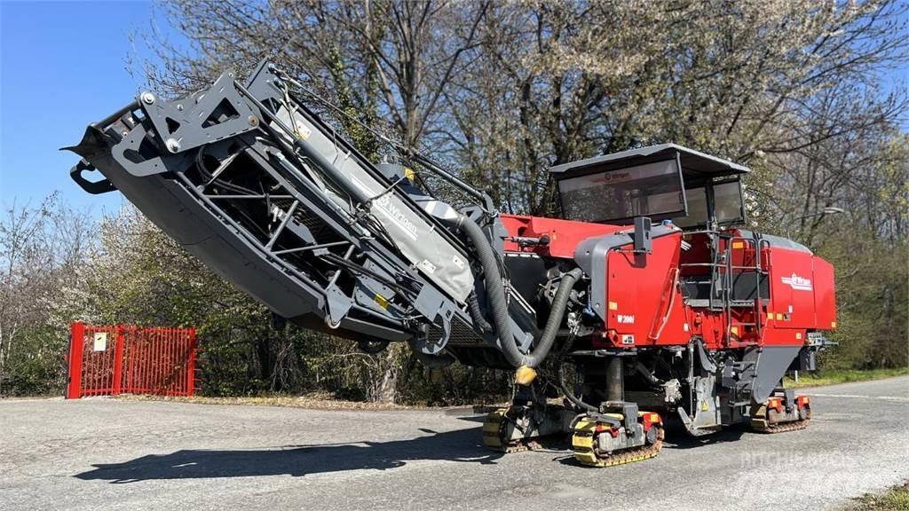 Wirtgen W200i Asfalta dzesēšanas iekārtas