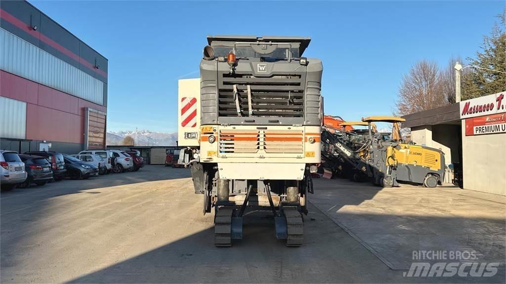 Wirtgen W200i Asfalta dzesēšanas iekārtas