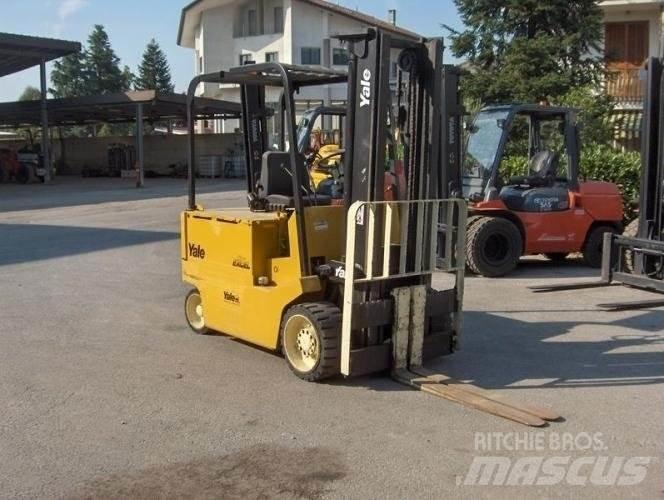 Yale ERC40-AKE Elektriskie iekrāvēji