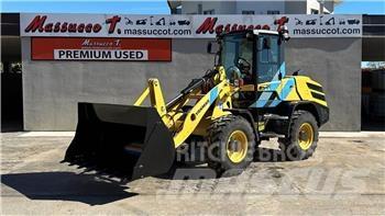 Yanmar V100 Iekrāvēji uz riteņiem