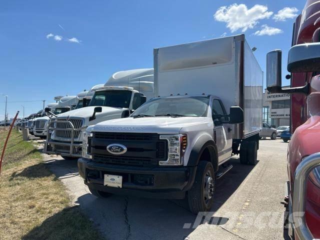 Ford F450 XL 4x2 Furgons