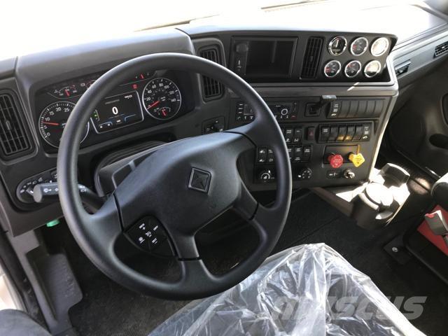 International HV Pašizgāzējs