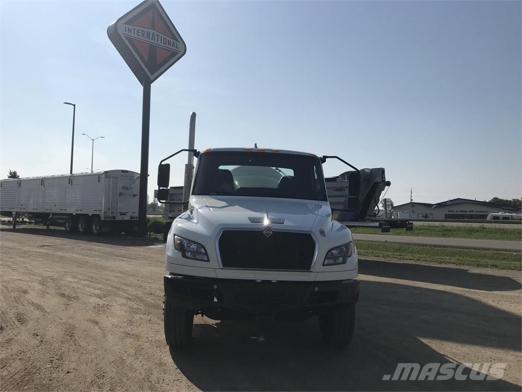 International MV Autocisterna