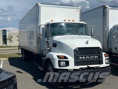 Mack MD Furgons
