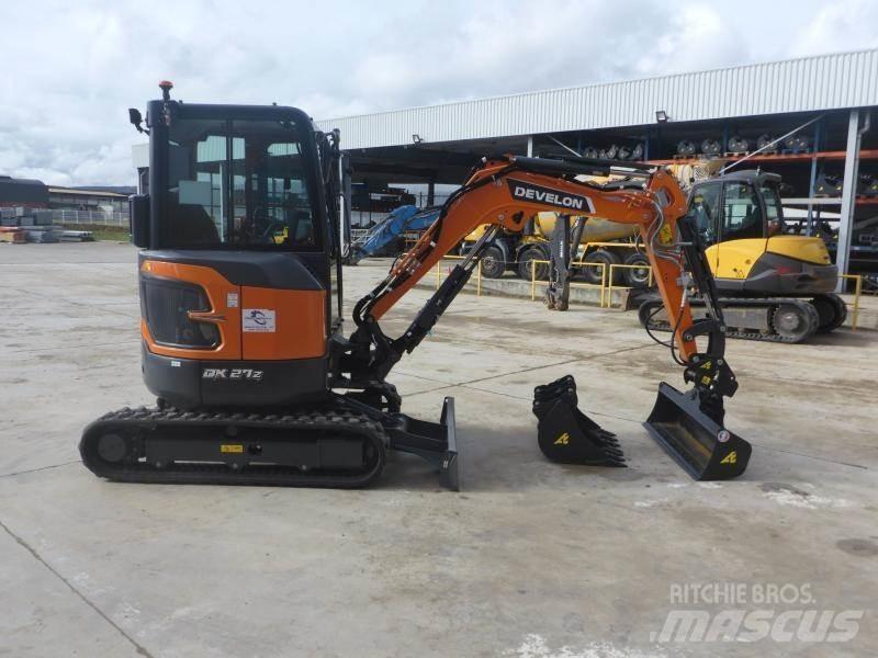 Develon DX27Z-7 Mini ekskavatori < 7 t