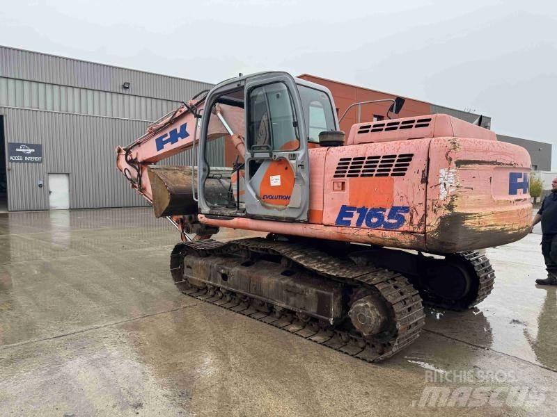 Furukawa E165 Kāpurķēžu ekskavatori