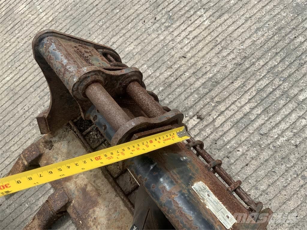 JCB 2ft bucket Lauksaimniecība- Citi