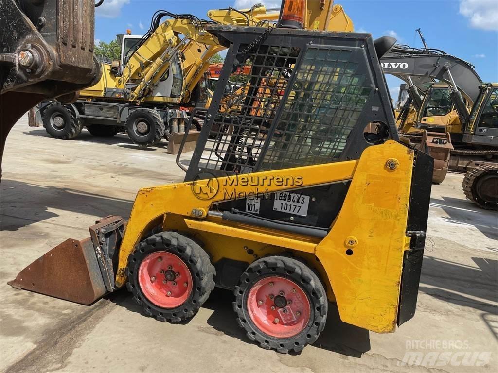 Bobcat S70 Iekrāvēji uz riteņiem