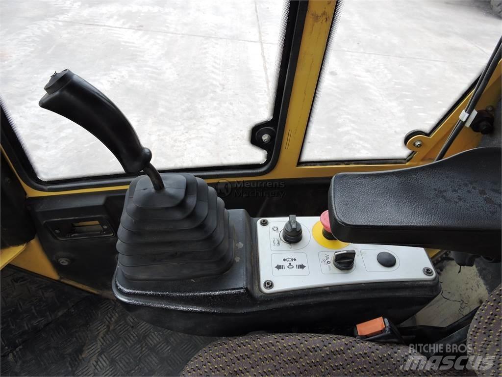 Bomag BW211D-4 Citi veltņi
