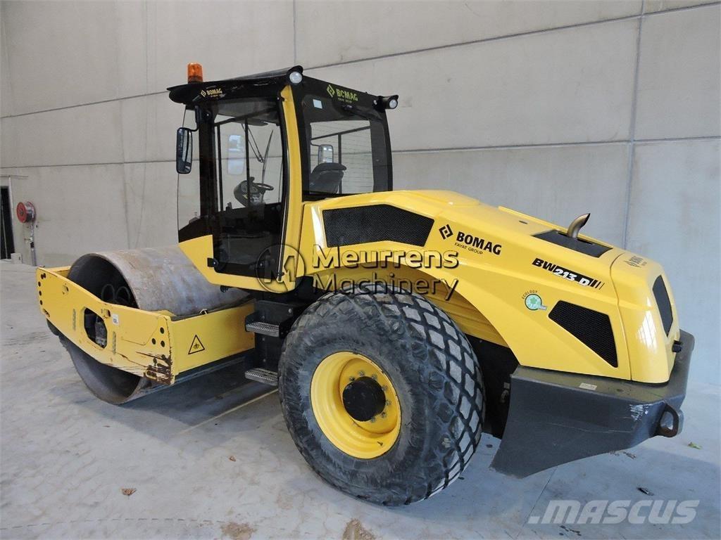 Bomag BW213 Citi veltņi