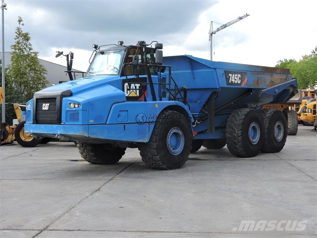 CAT 745C TAILGATE Artikulētie pašizgāzēji