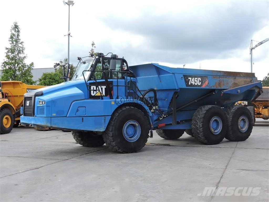 CAT 745C TAILGATE Artikulētie pašizgāzēji