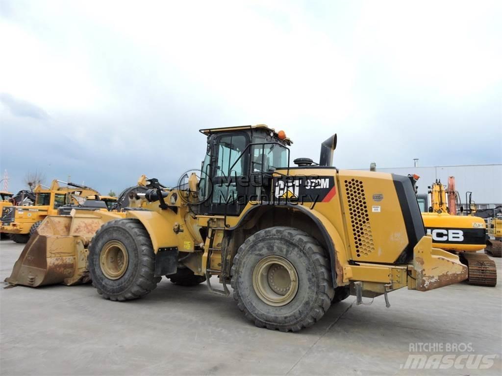 CAT 972M Iekrāvēji uz riteņiem
