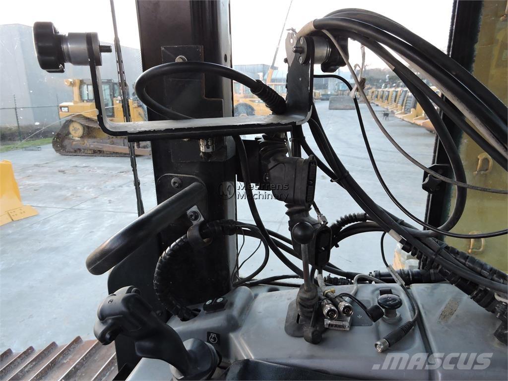 CAT D6NLGP Buldozeri