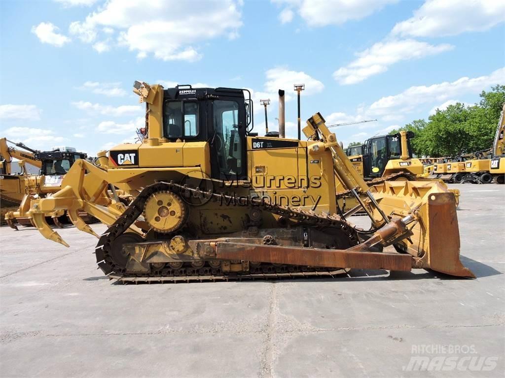 CAT D6TXL Buldozeri