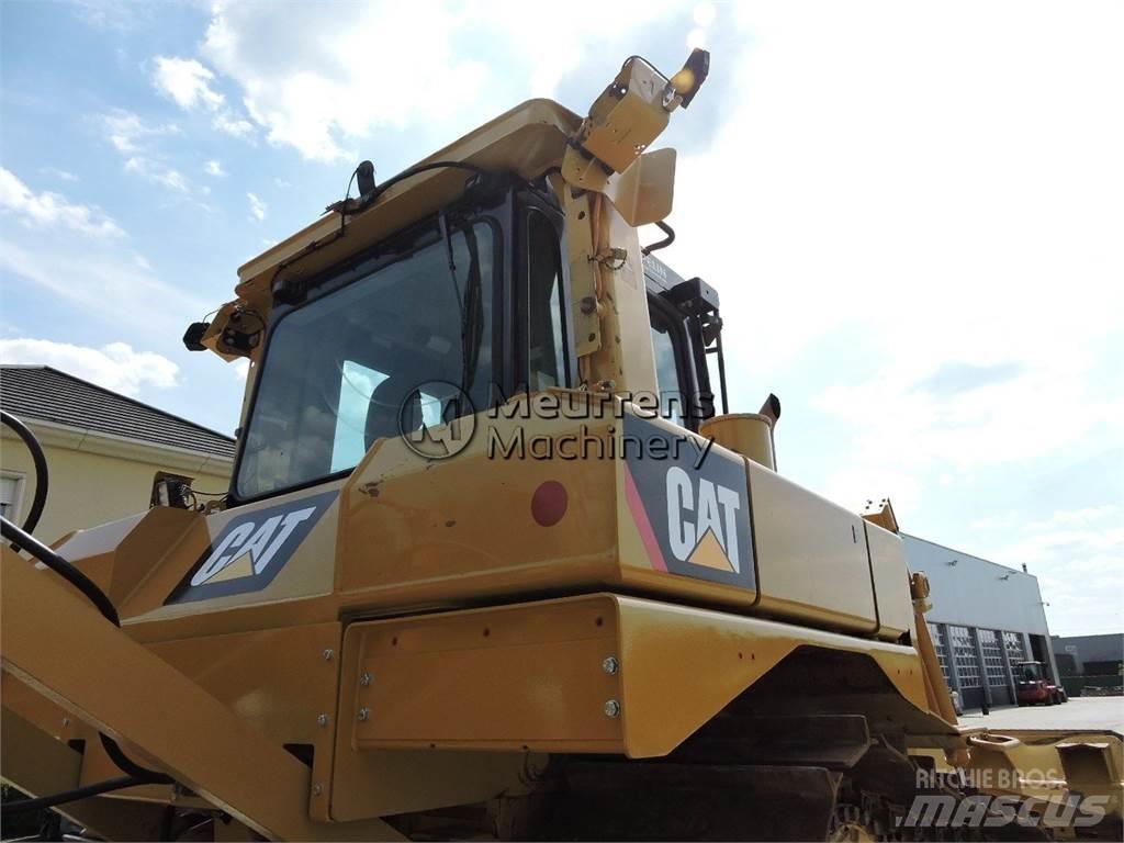 CAT D6TXL Buldozeri
