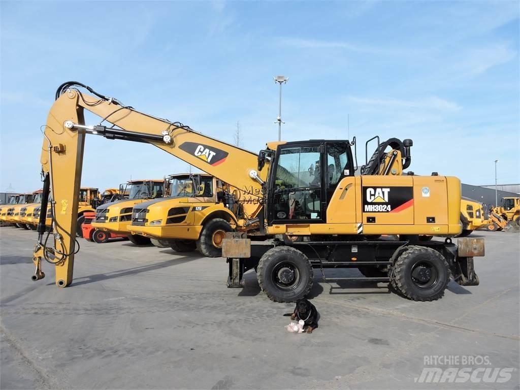 CAT MH3024 Industriālie iekrāvēji
