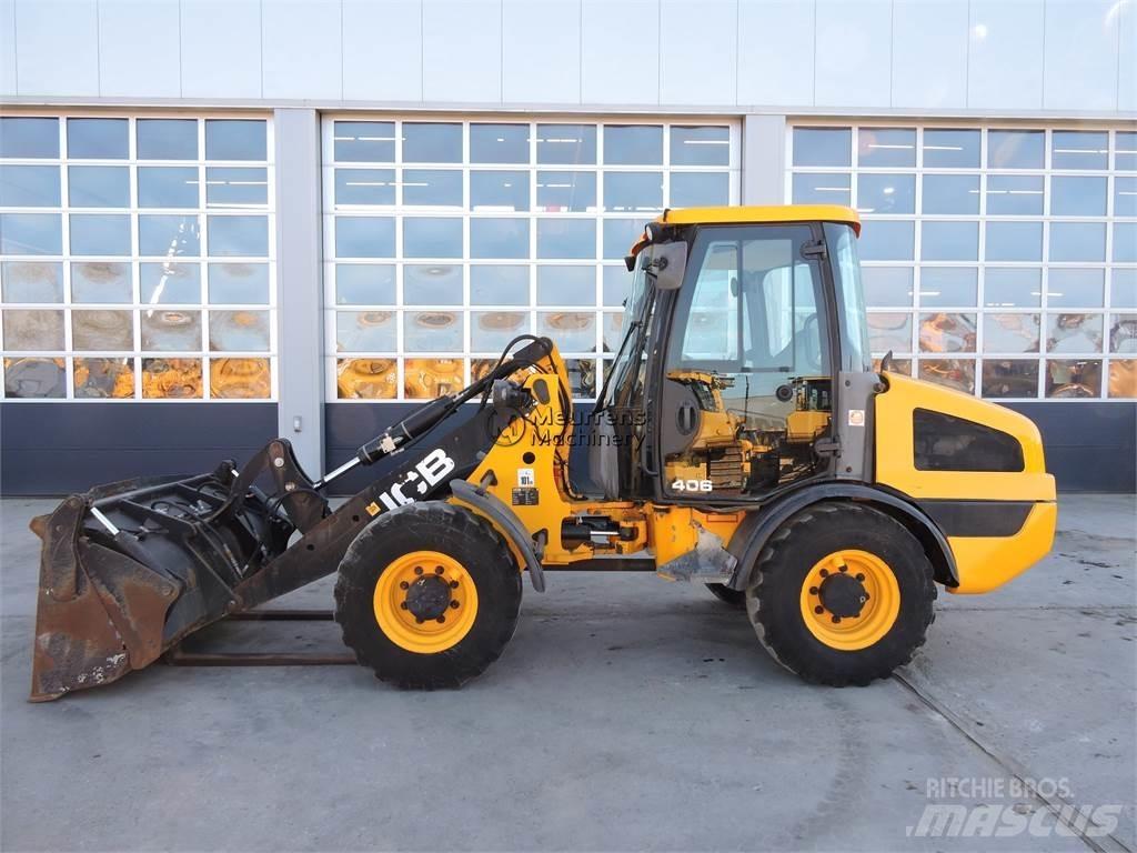 JCB 406 Iekrāvēji uz riteņiem