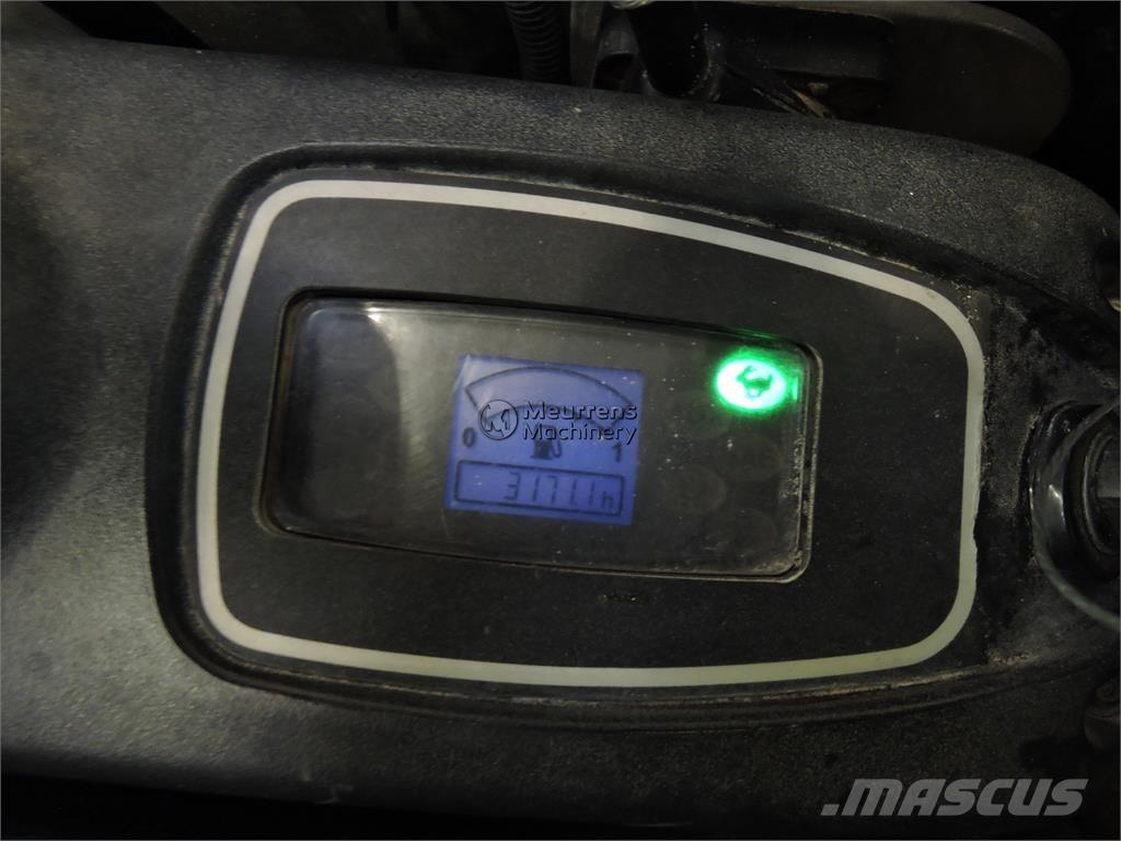 JCB 8035 Būvniecība- Citi