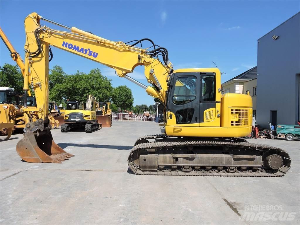 Komatsu PC228 Kāpurķēžu ekskavatori
