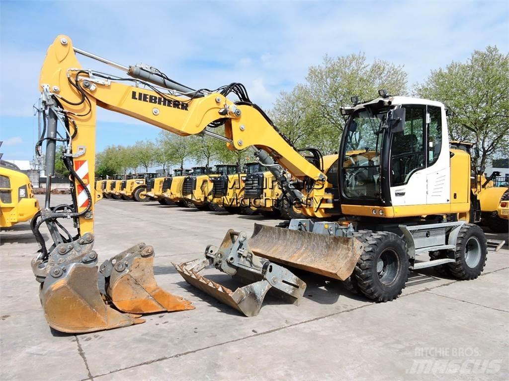Liebherr A910 Ekskavatori uz riteņiem