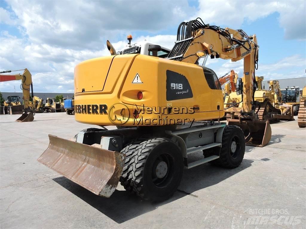 Liebherr A918 Ekskavatori uz riteņiem