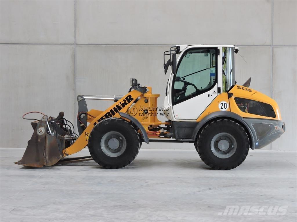 Liebherr L506 + FORK Iekrāvēji uz riteņiem