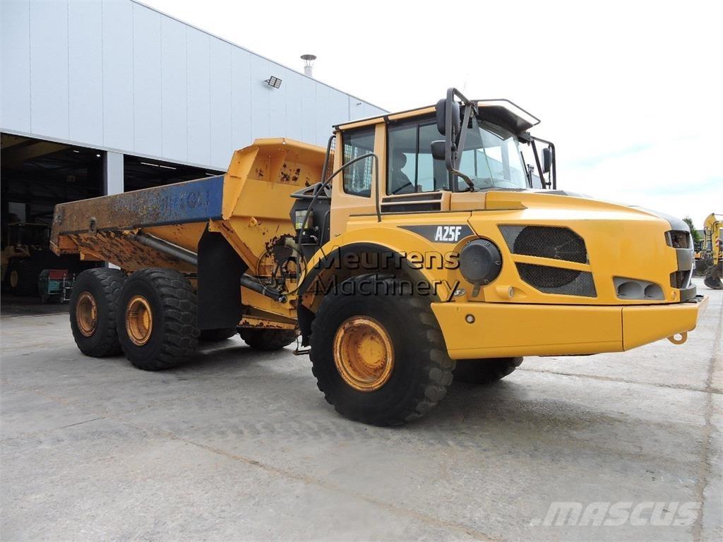 Volvo A25F Artikulētie pašizgāzēji
