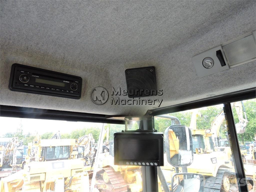 Volvo A25F Artikulētie pašizgāzēji