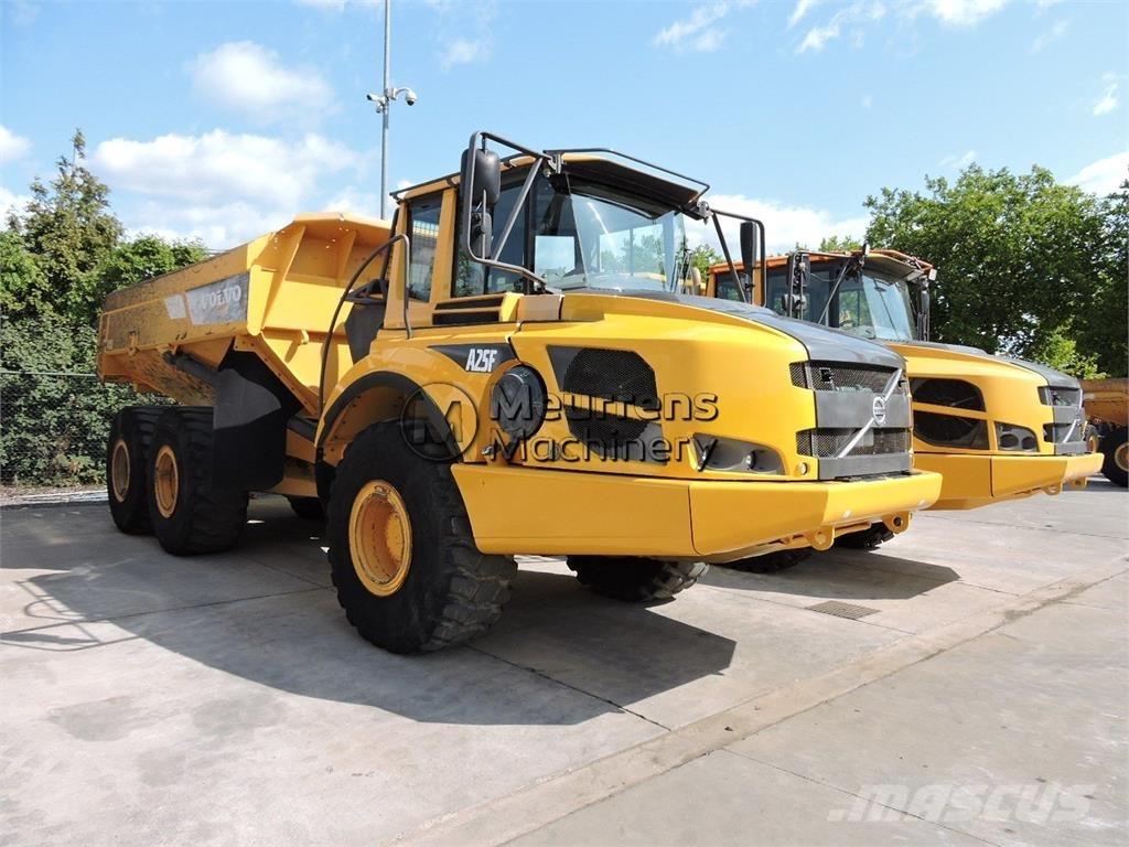 Volvo A25F Artikulētie pašizgāzēji