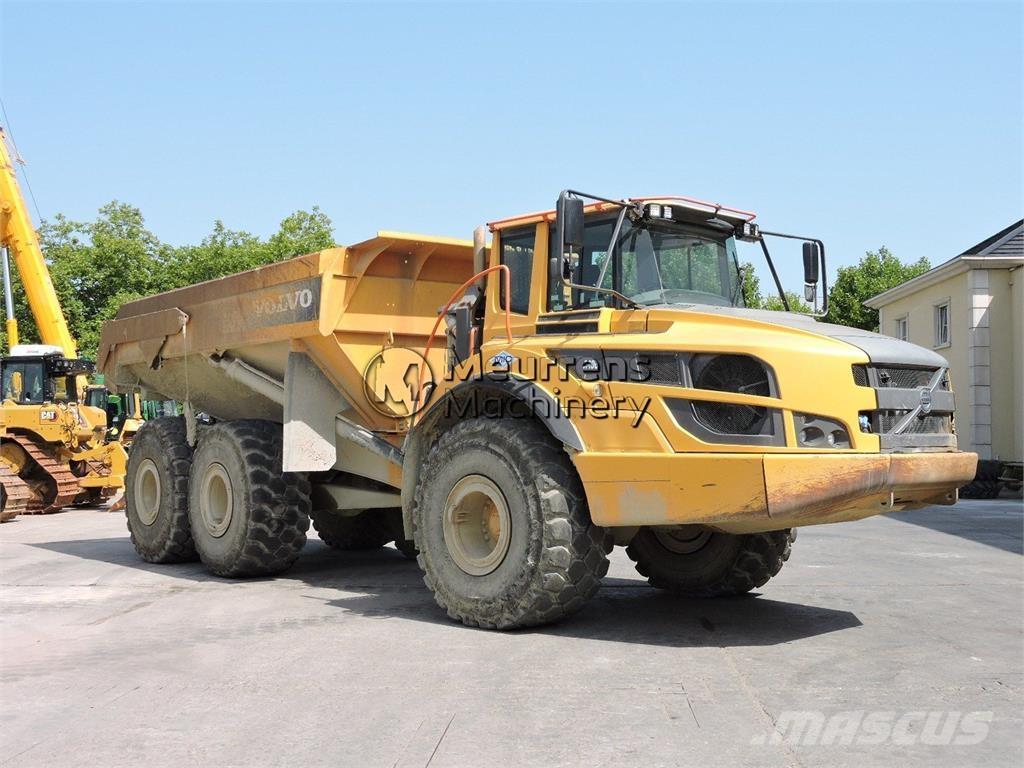 Volvo A40G Artikulētie pašizgāzēji