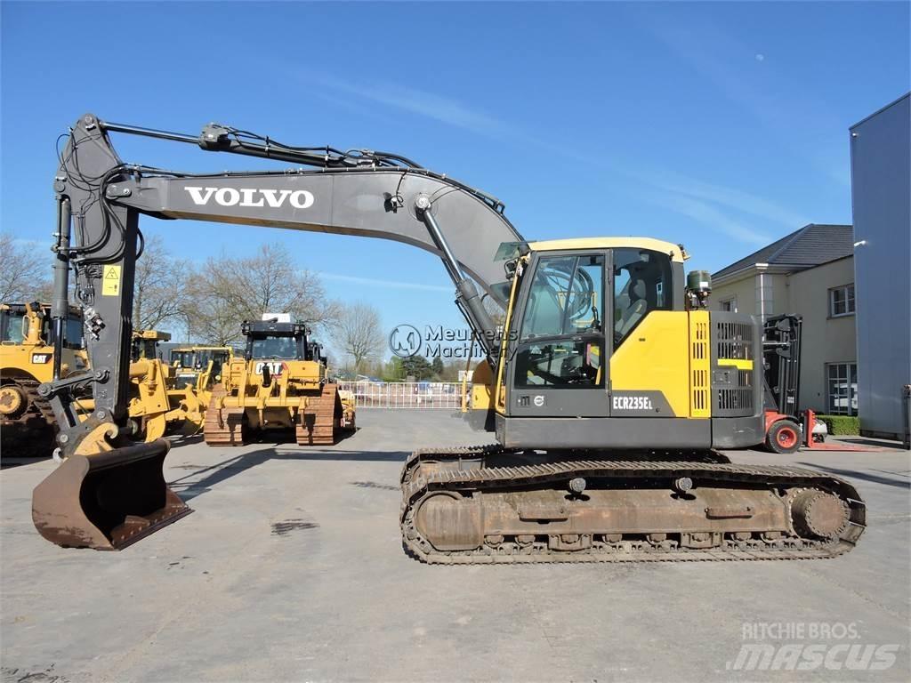 Volvo ECR235EL Kāpurķēžu ekskavatori