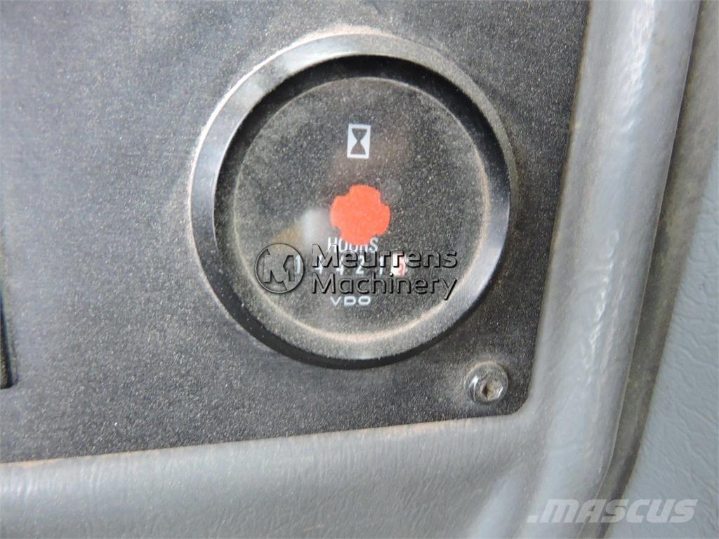 Volvo L180E Iekrāvēji uz riteņiem