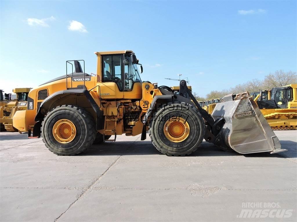 Volvo L220H Iekrāvēji uz riteņiem