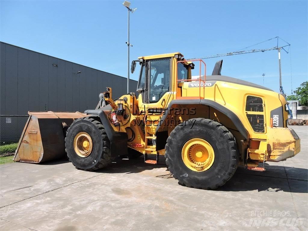 Volvo L220H Iekrāvēji uz riteņiem