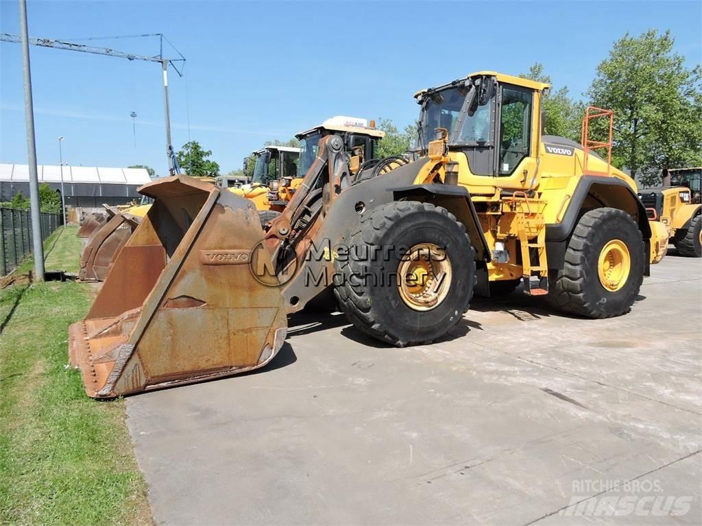 Volvo L220H Iekrāvēji uz riteņiem
