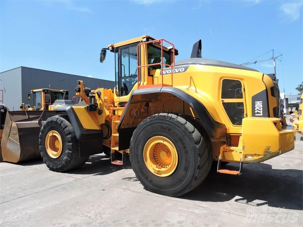 Volvo L220H Iekrāvēji uz riteņiem